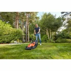 BLACK & DECKER Tondeuse 32cm - Moteur Universel 1200 W BLACK+DECKER BEMW451-QS -France Tondeuse Soldes Boutique 34599501 3