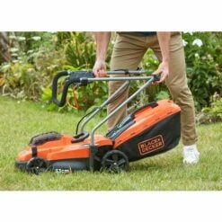 BLACK & DECKER Tondeuse 33cm - Sans Fil LITHIUM 18V - Sans Batterie BLACK+DECKER BCMW3318N-XJ 11 BLACK & DECKER Tondeuse 33cm - Sans Fil LITHIUM 18V - Sans Batterie BLACK+DECKER BCMW3318N-XJ -France Tondeuse Soldes Boutique 34599651 5