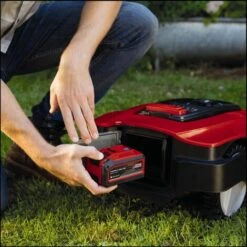 Einhell Robot Tondeuse FREELEXO 500 BT Power X-Change (18 V, 500m2, Tondeuse Multizone, Contrôle Des Applications Bluetooth, Avec Accessoires D'installation) Livré Avec Batterie 2,5 Ah + Kit D'installation -France Tondeuse Soldes Boutique 36889397 4